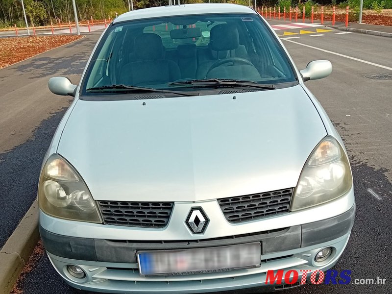 2001' Renault Clio 1,2 16V photo #4