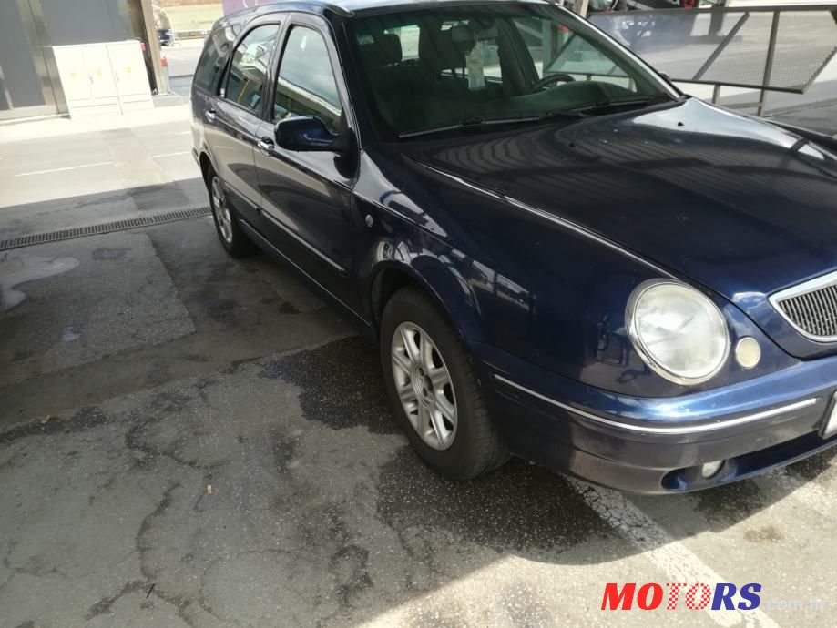 2002' Lancia Lybra Sw photo #2