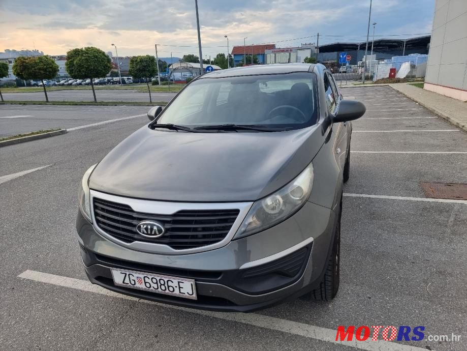 2011' Kia Sportage Sport photo #1