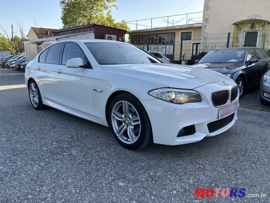 2013' BMW Serija 5 520D photo #3