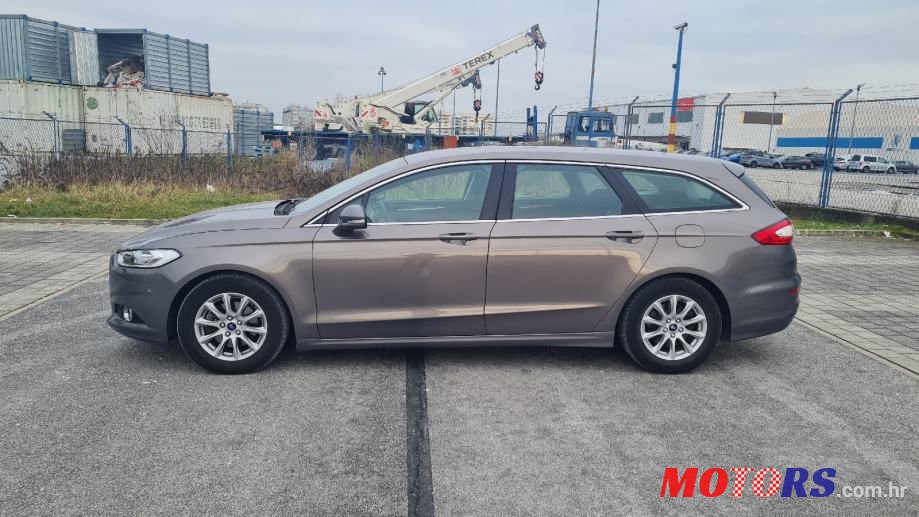 2015' Ford Mondeo Karavan photo #2