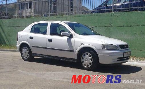 2001' Opel Astra 1,6 photo #1