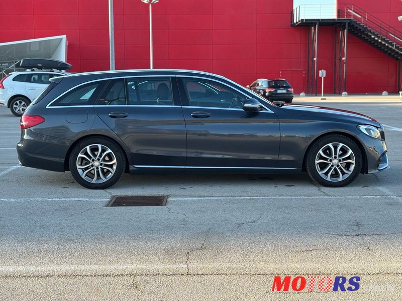 2015' Mercedes-Benz C-Klasa 220 D T photo #6