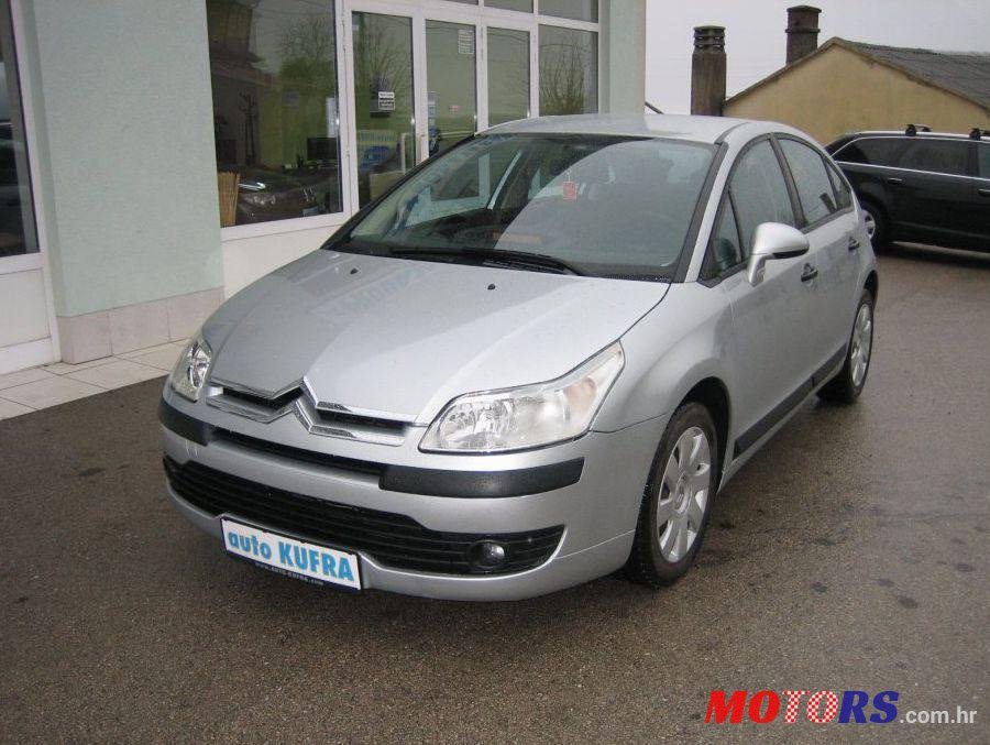 2005' Citroen C4 1.4 16V photo #3