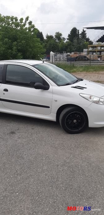 2011' Peugeot 206 photo #4