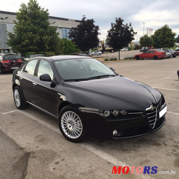 2007' Alfa Romeo 159 photo #1