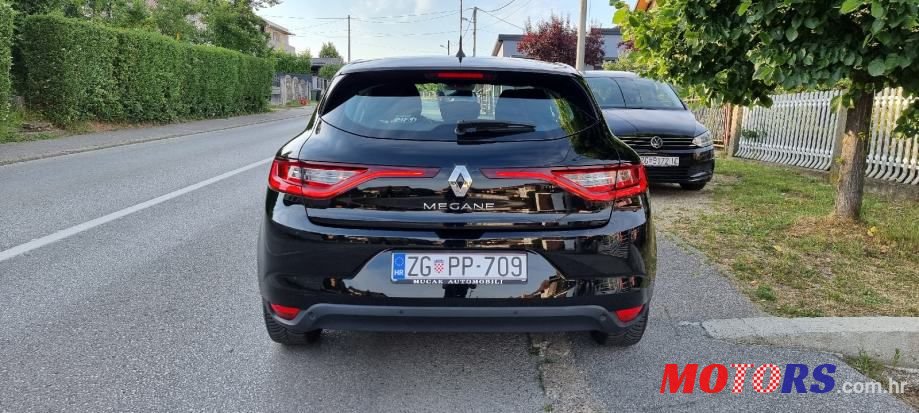 2018' Renault Megane photo #4