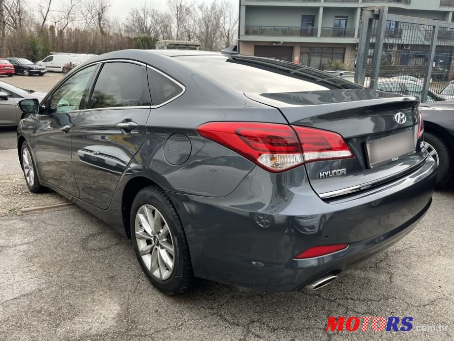 2017' Hyundai i40 1,7 photo #5