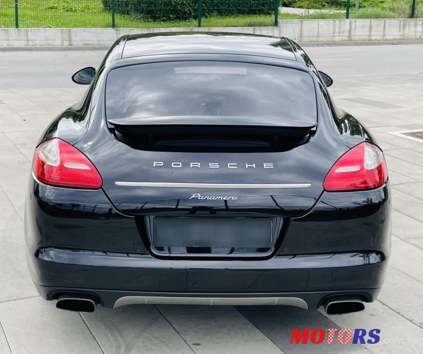2013' Porsche Panamera Diesel photo #4