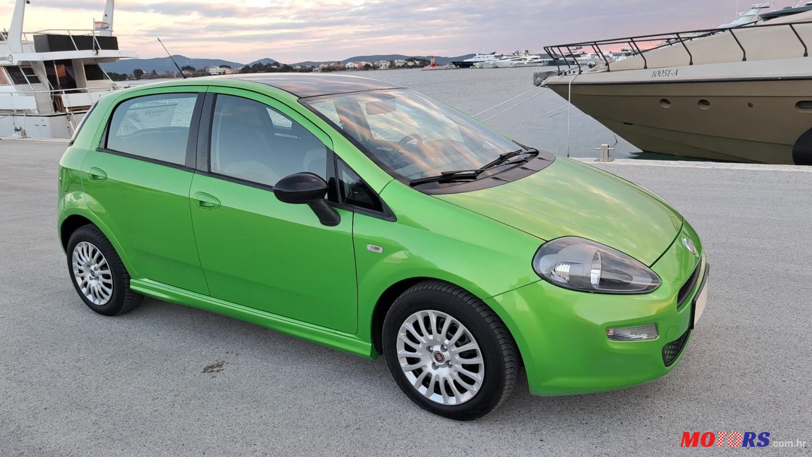 2012' Fiat Punto 0,9 Turbo photo #2