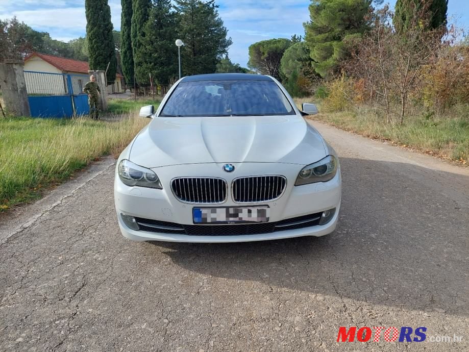 2011' BMW Serija 5 520D photo #3