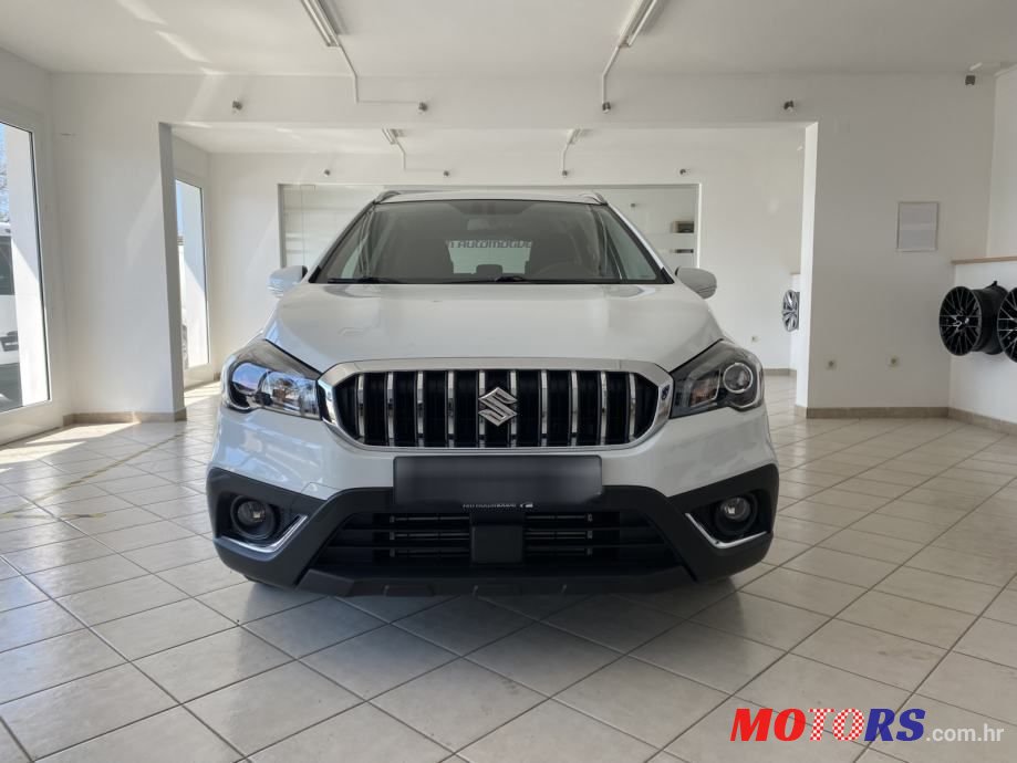 2020' Suzuki SX4 S-Cross 1,4 photo #3