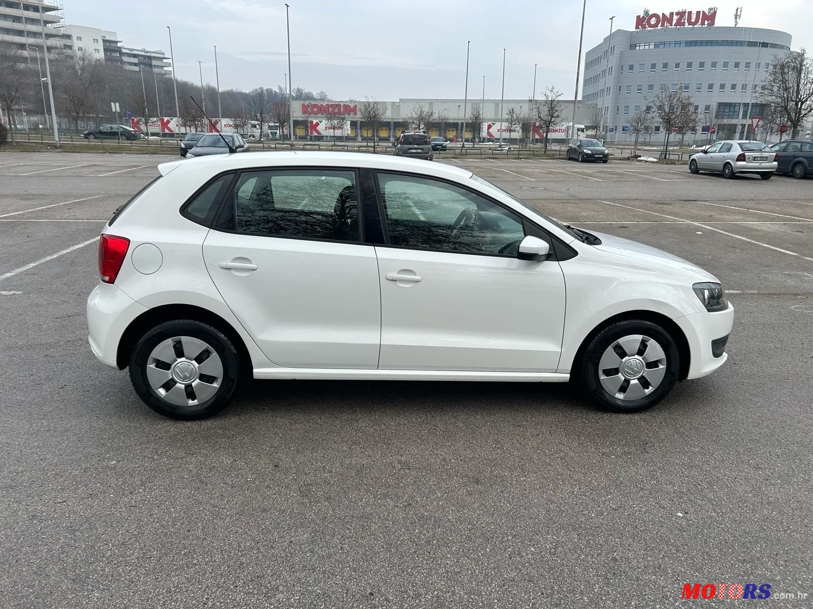 2014' Volkswagen Polo 1,6 Tdi photo #5