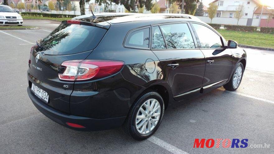 2014' Renault Megane Grandtour photo #1