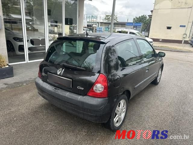 2004' Renault Clio 1.5Dci Luxe photo #4