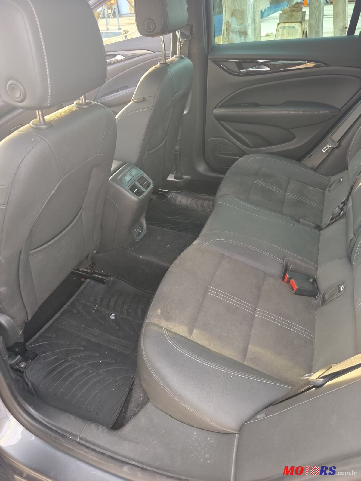 2021' Opel Insignia Karavan photo #5