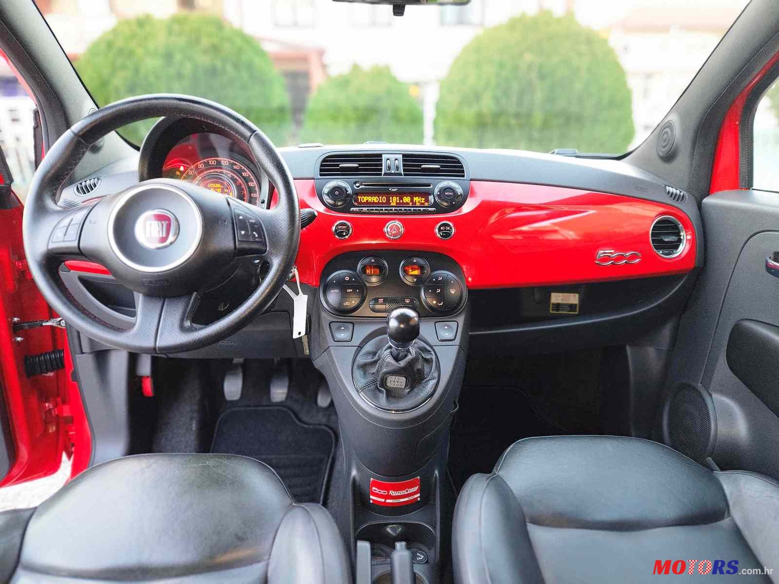 2011' Fiat 500 1.4 16V SPORT FERRARI EDITION photo #7