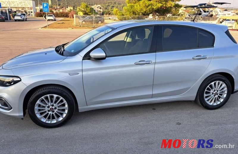 2021' Fiat Tipo 1,0 T3 photo #4