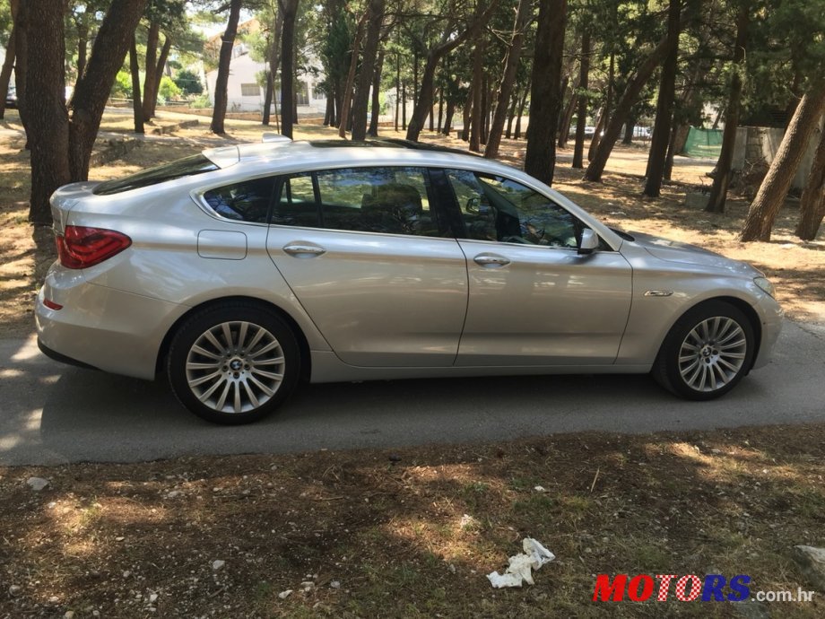 2010' BMW 5 Series GT photo #2