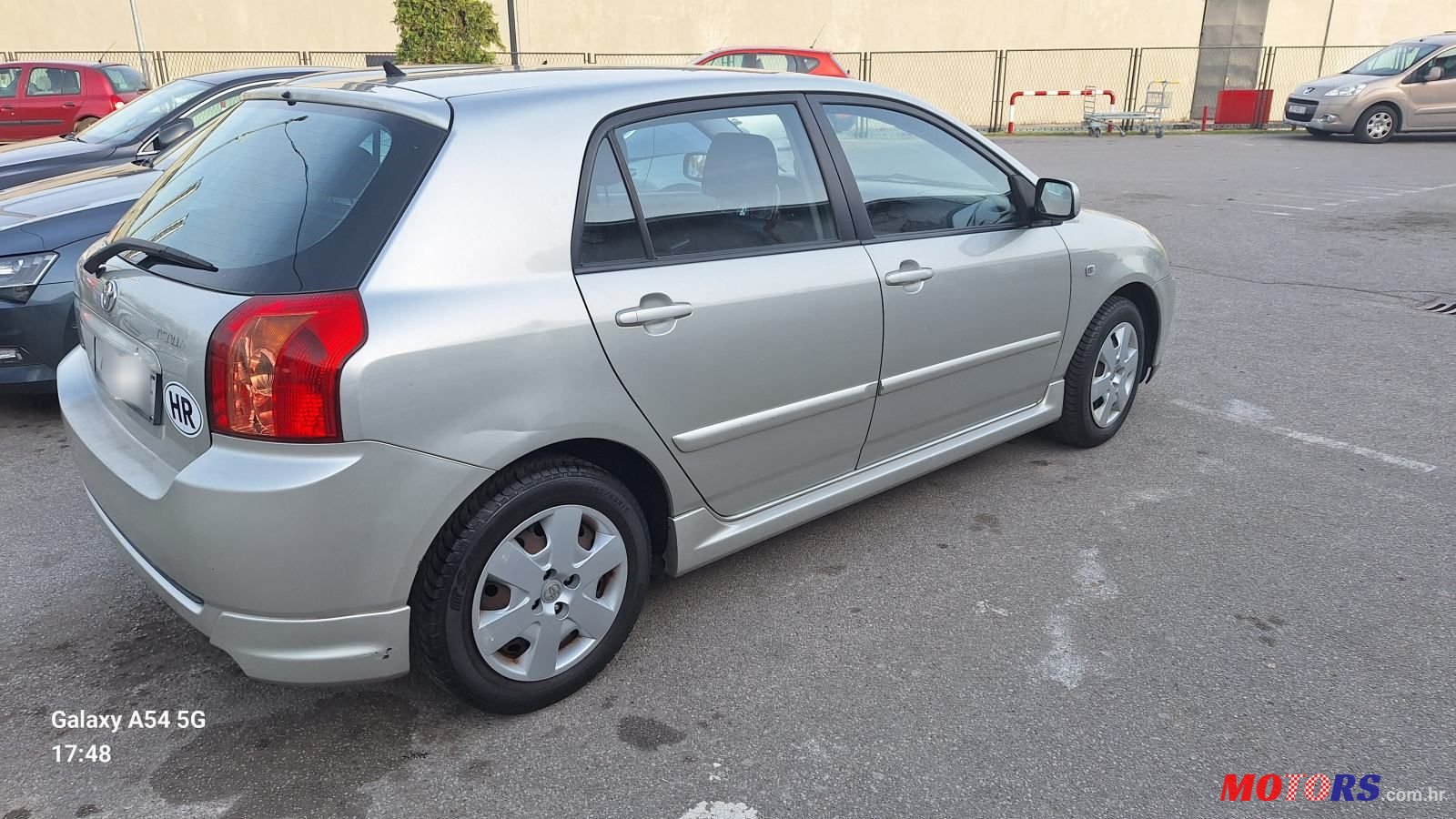 2005' Toyota Corolla 1.4 Vvt I Hb photo #2
