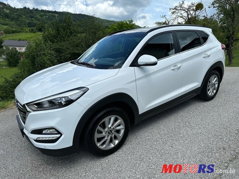 2015' Hyundai Tucson 1.7 Crdi photo #1