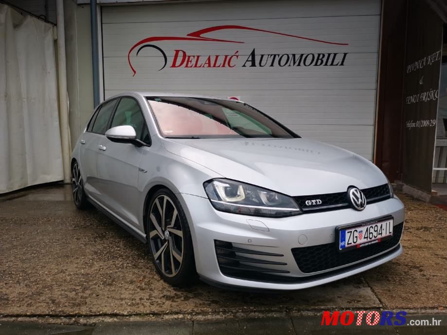 2015' Volkswagen Golf 7 2.0 Gtd photo #2