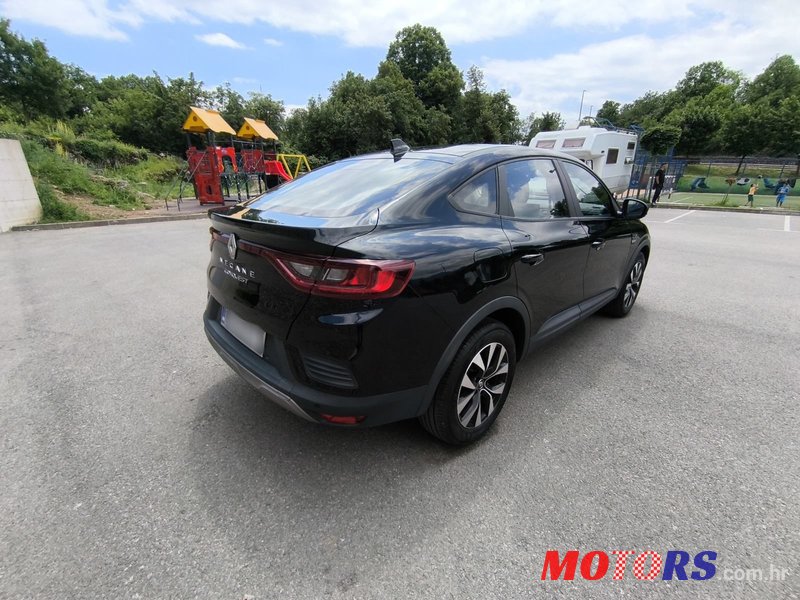 2022' Renault Megane Conquest Tce photo #3