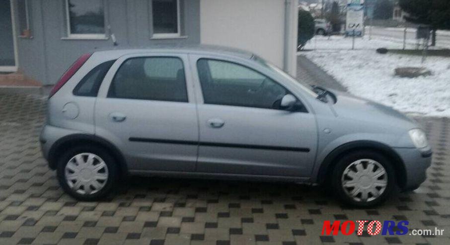 2005' Opel Corsa 1,3 Cdti photo #1