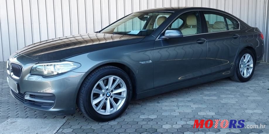 2014' BMW Serija 5 518D photo #1