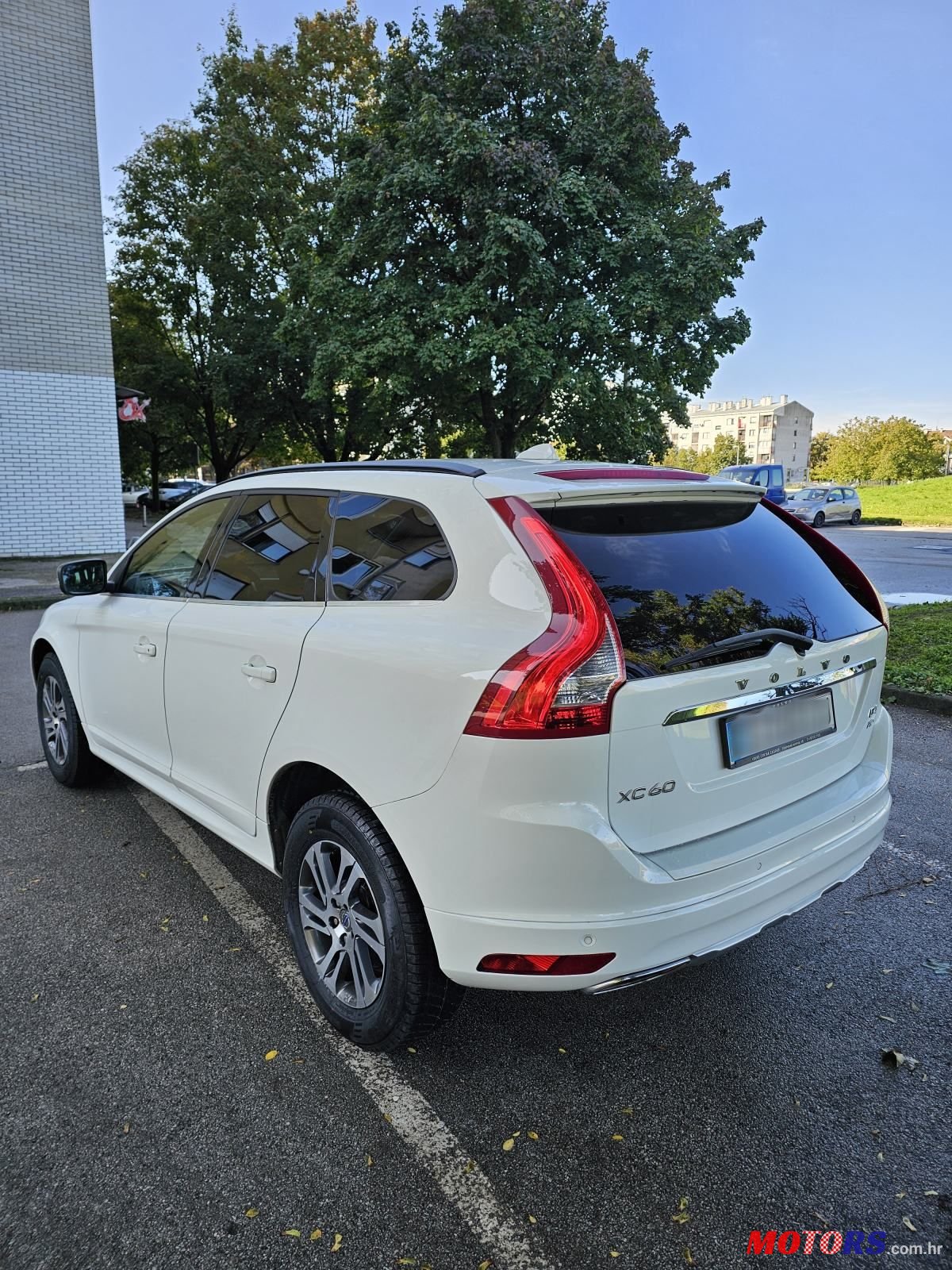 2015' Volvo XC60 Awd D4 photo #4