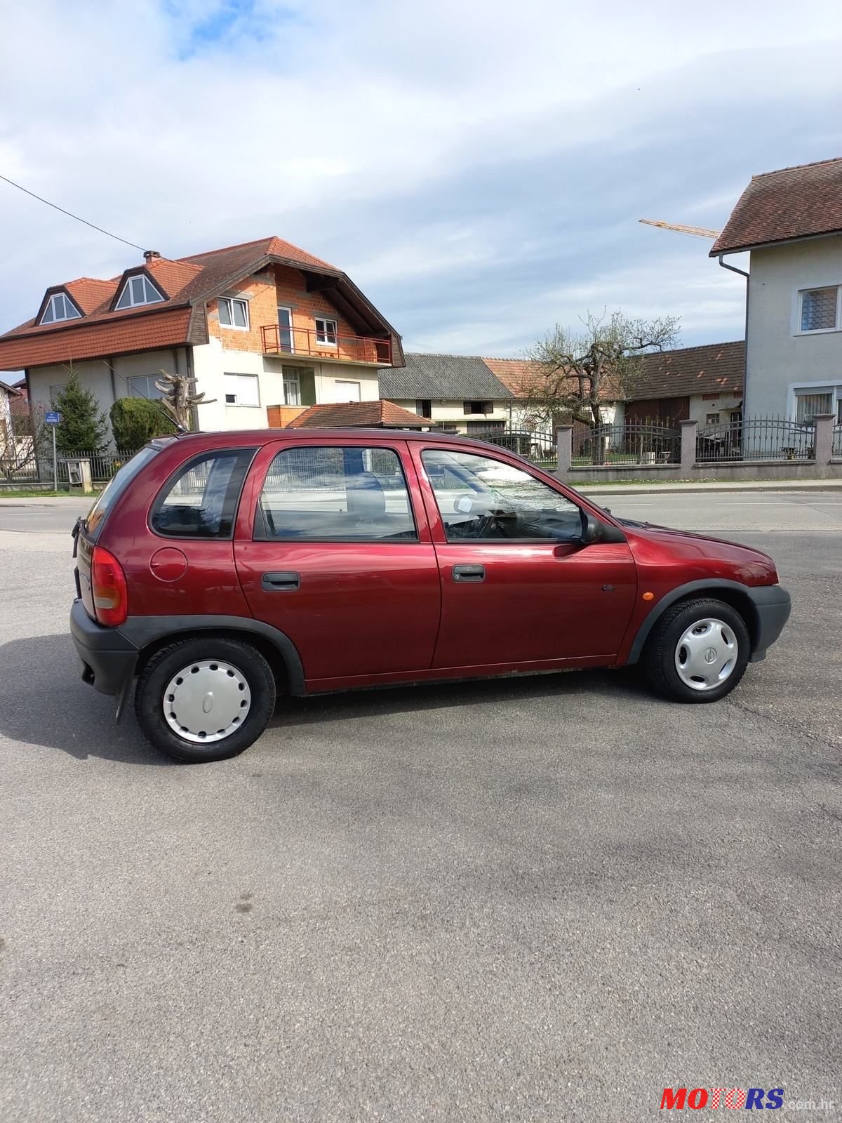 1999' Opel Corsa 1,0 I 12V photo #5