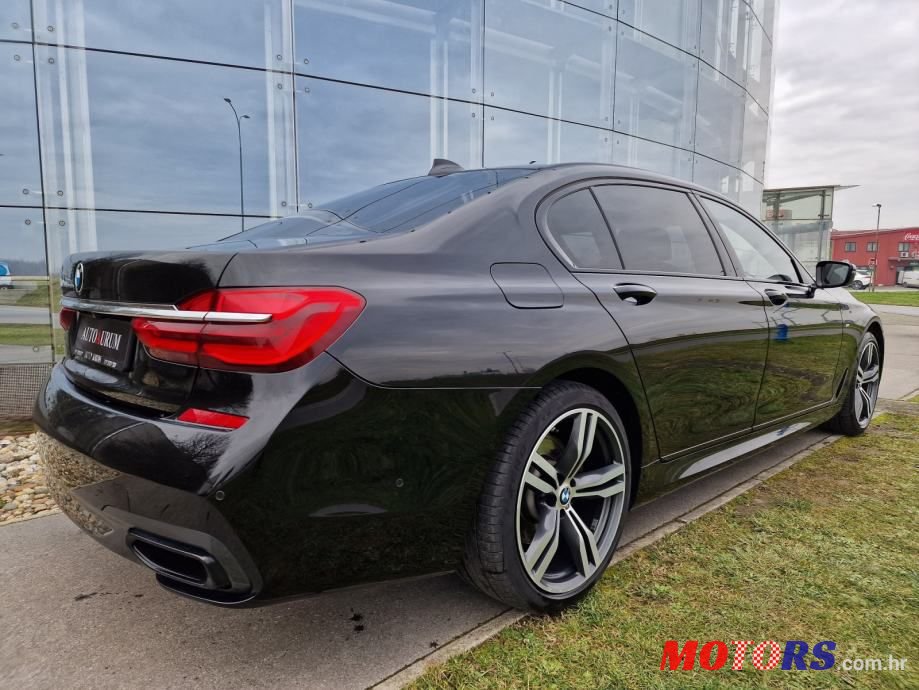2017' BMW Serija 7 740Ld photo #5