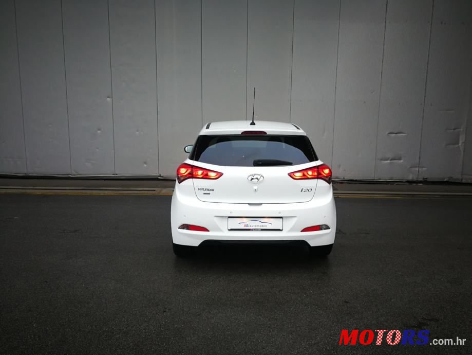 2018' Hyundai i20 1,1 Crdi photo #5