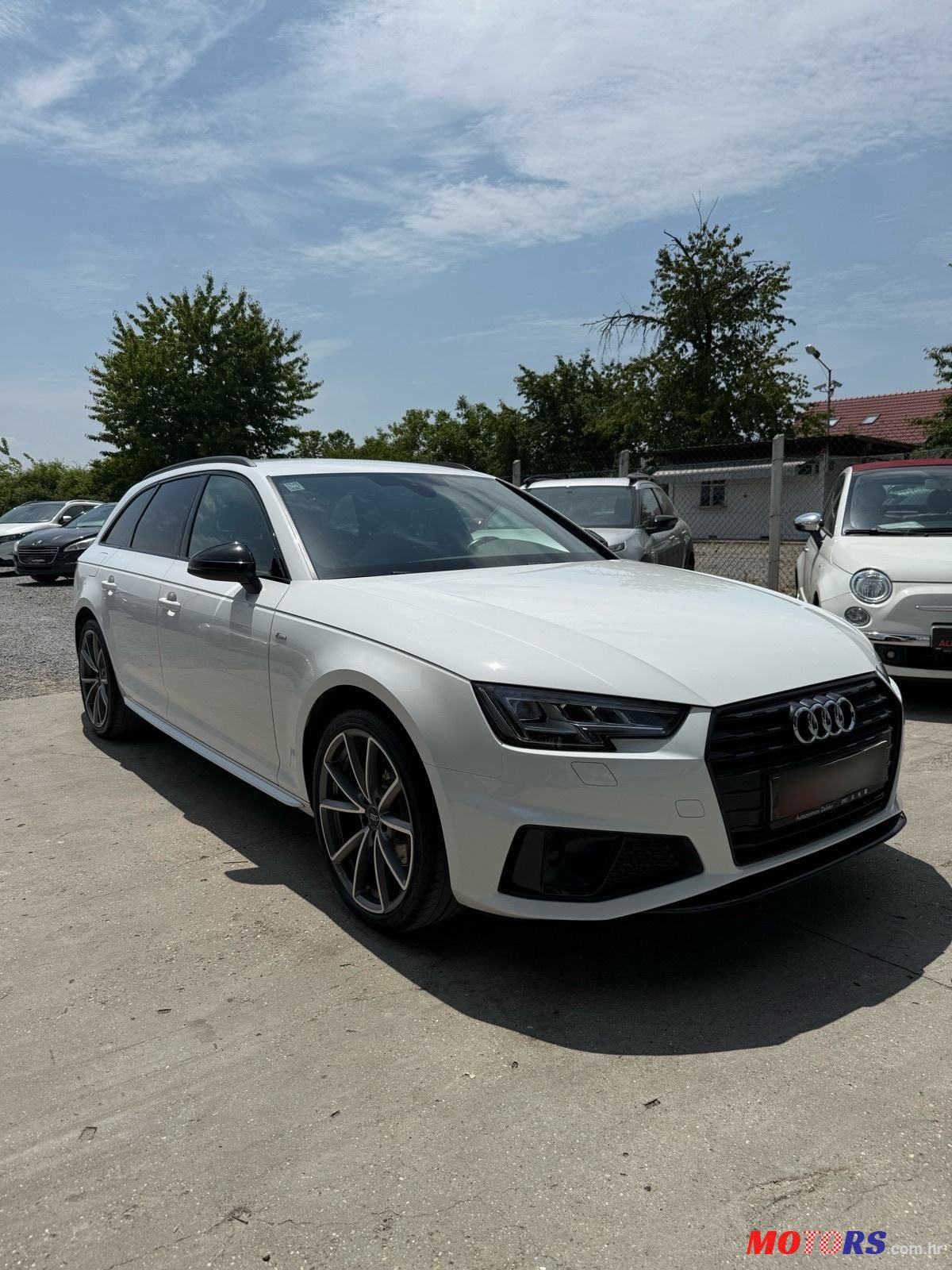 2019' Audi A4 Avant photo #3