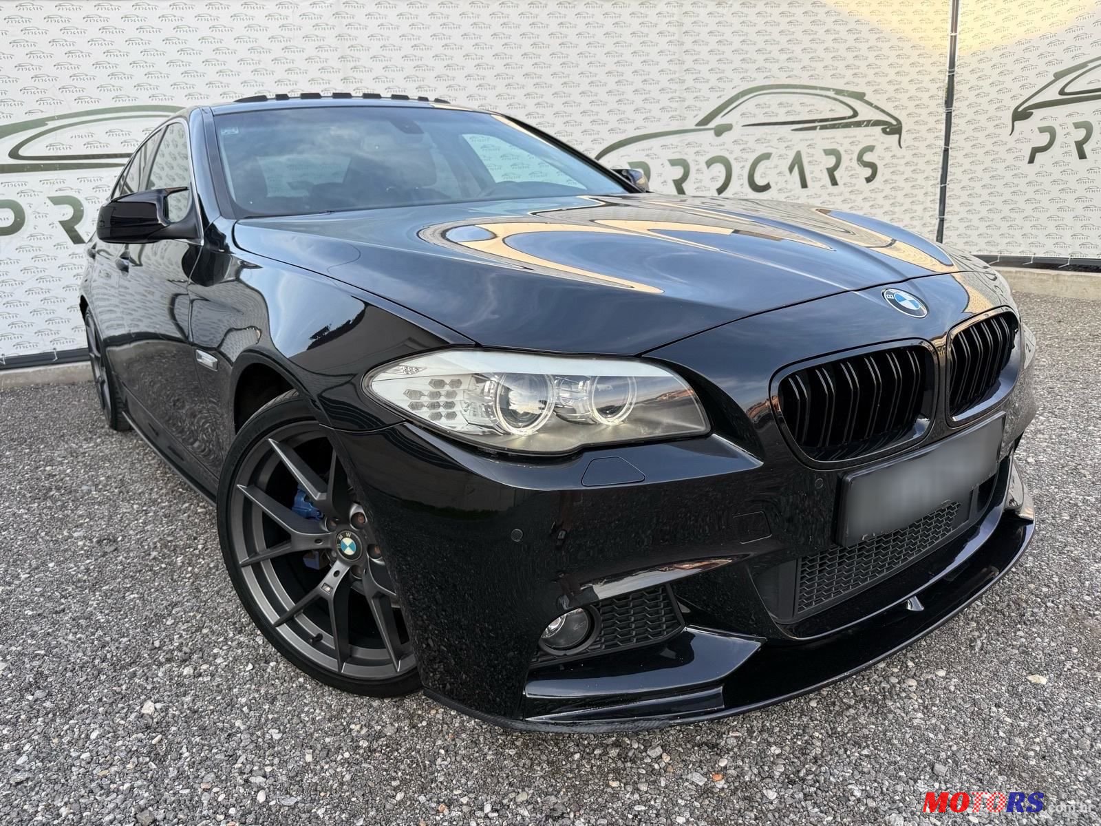 2011' BMW Serija 5 520D photo #1