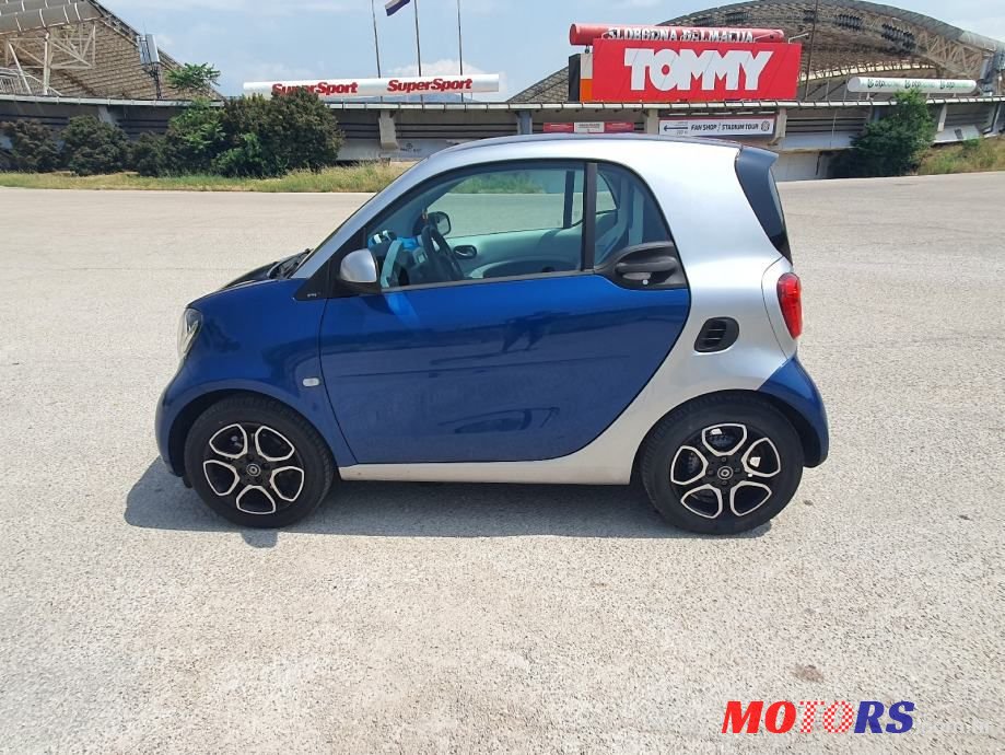 2017' Smart Fortwo 1.0 photo #6