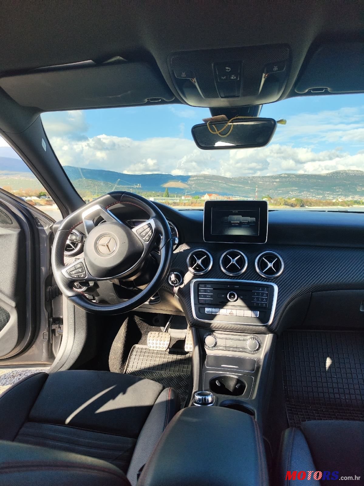 2017' Mercedes-Benz A-Klasa A 200 photo #6