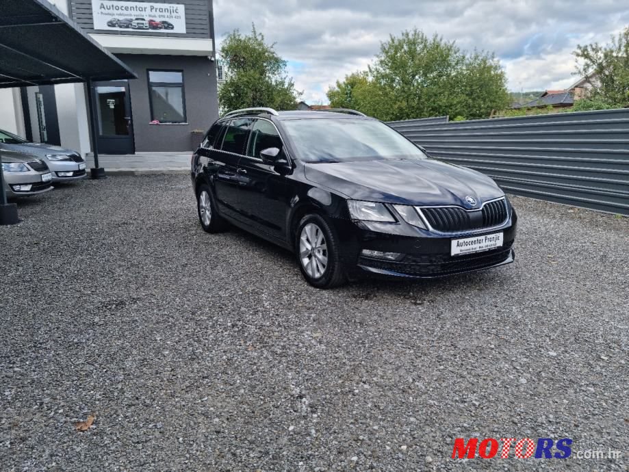 2017' Skoda Octavia Combi photo #3