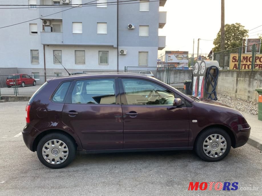 2002' Volkswagen Polo 1.9 Sdi photo #5