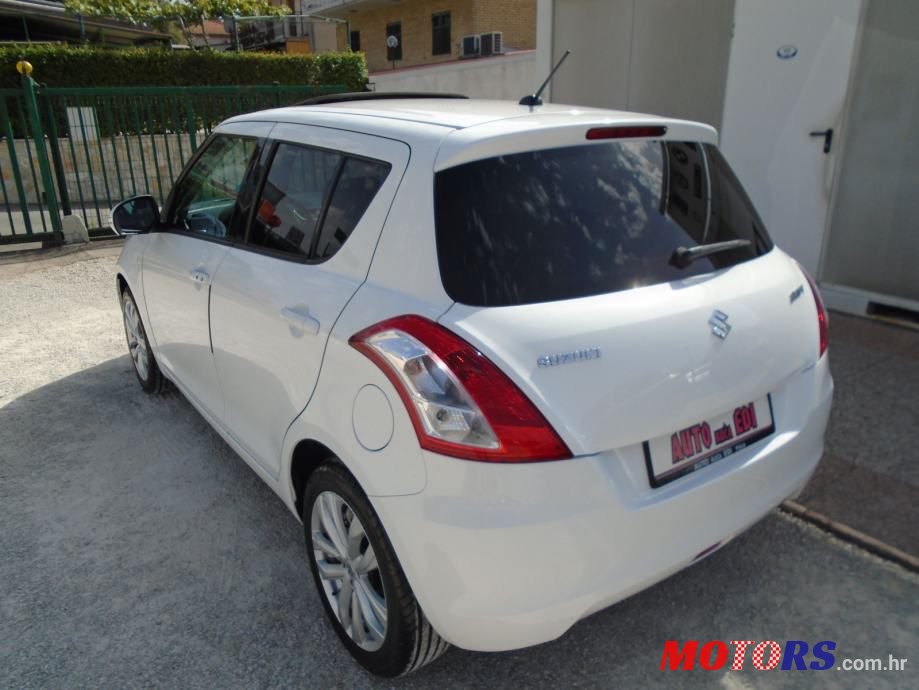 2015' Suzuki Swift 1,2 Se photo #3