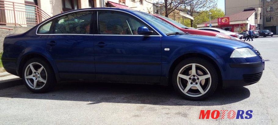 2001' Volkswagen Passat 1,9 Tdi photo #1