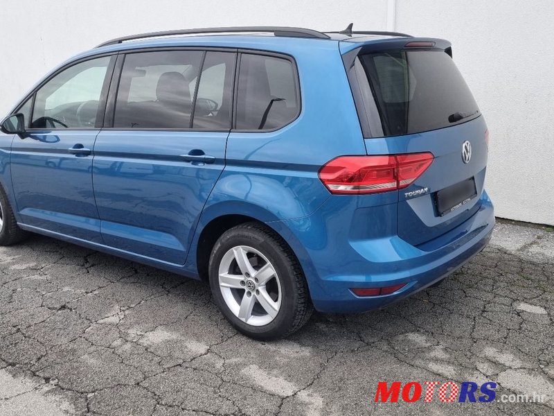 2018' Volkswagen Touran 1,6 Tdi photo #3