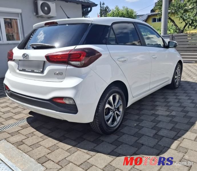 2019' Hyundai i20 1,0 T-Gdi photo #5