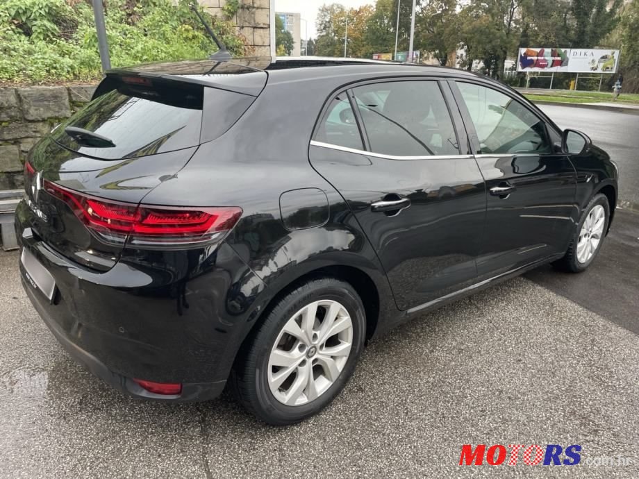 2020' Renault Megane photo #5