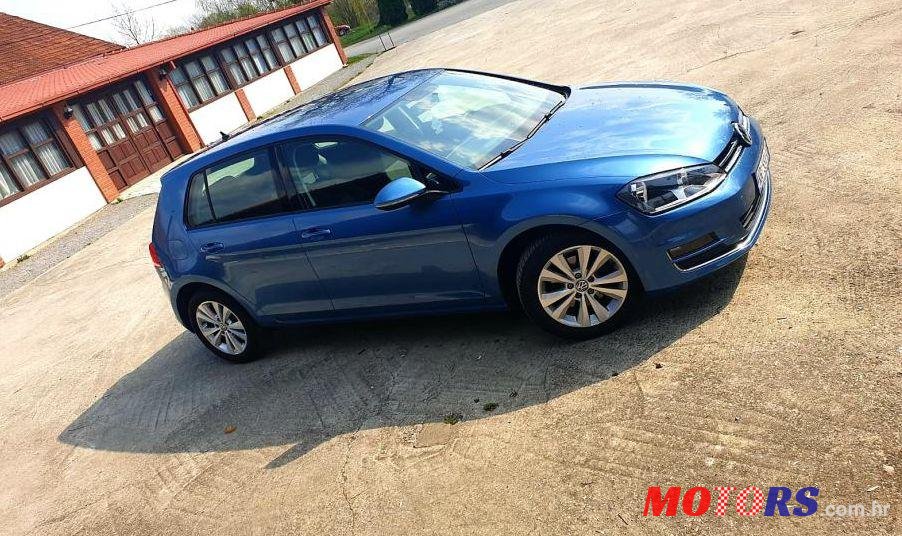 2016' Volkswagen Golf VII 1,6 Tdi Bmt photo #1