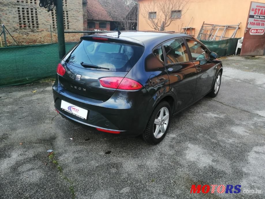 2012' SEAT Leon 1,6 Tdi photo #2