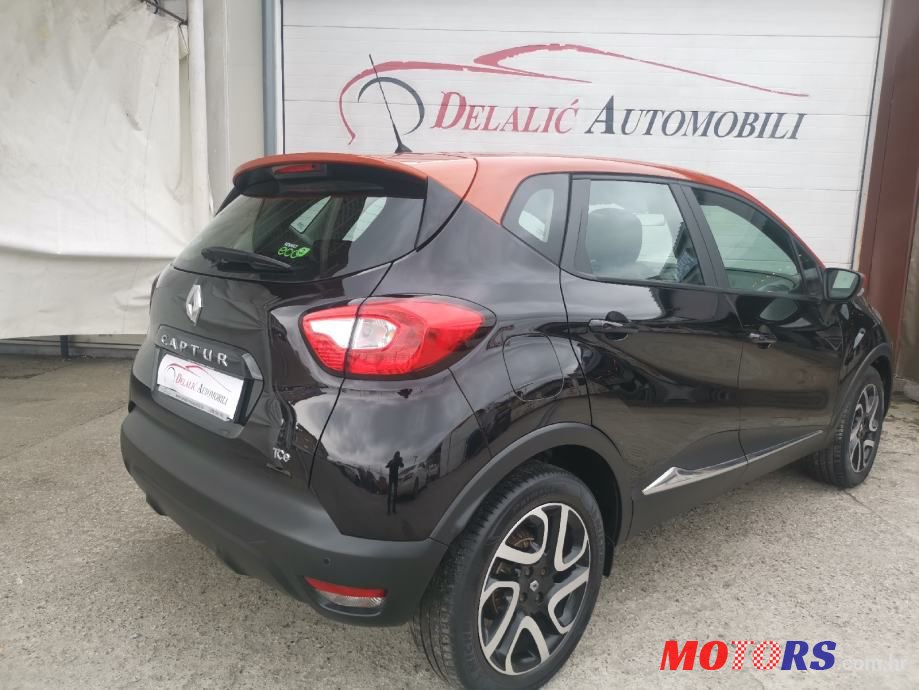 2015' Renault Captur Tce 90 photo #6