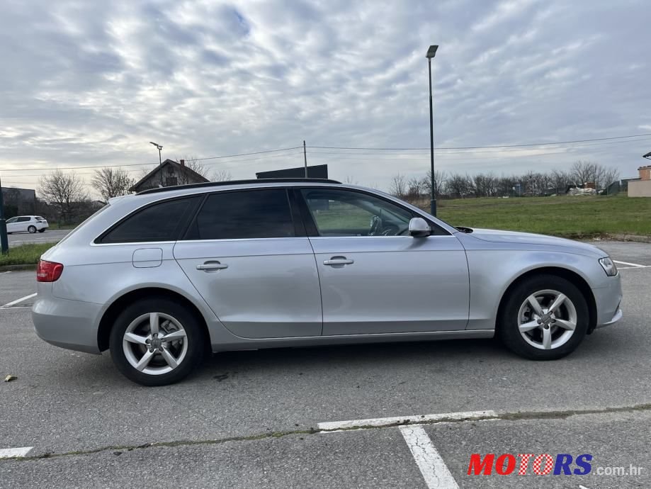 2015' Audi A4 Avant photo #2