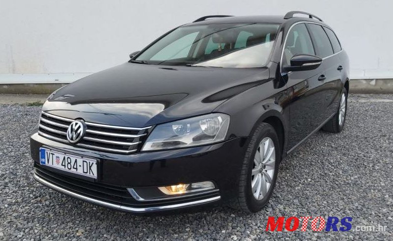 2013' Volkswagen Passat Variant 1,6 Tdi Bmt photo #1