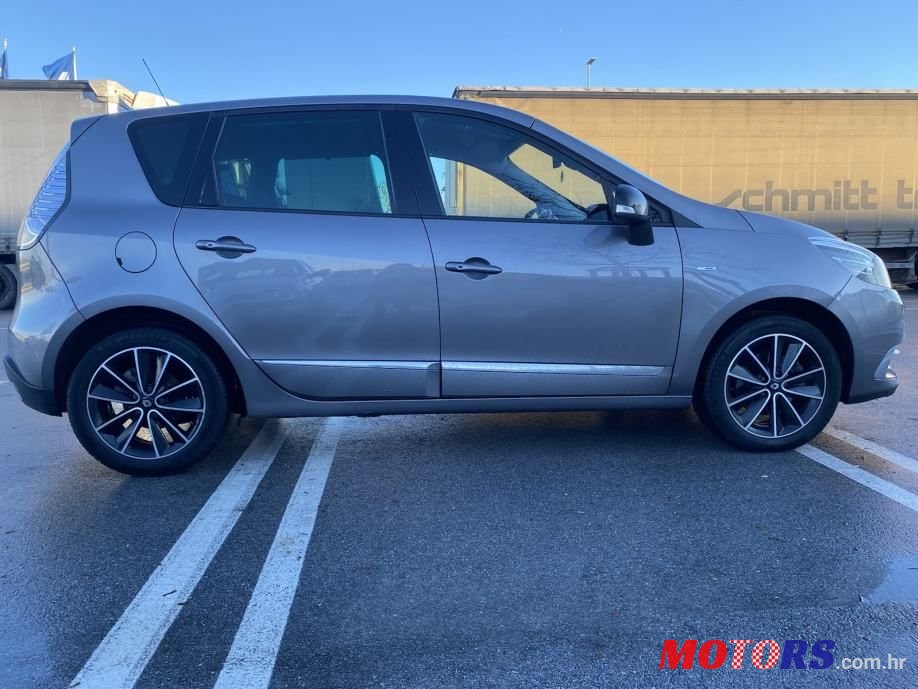 2014' Renault Scenic Dci 130 photo #6